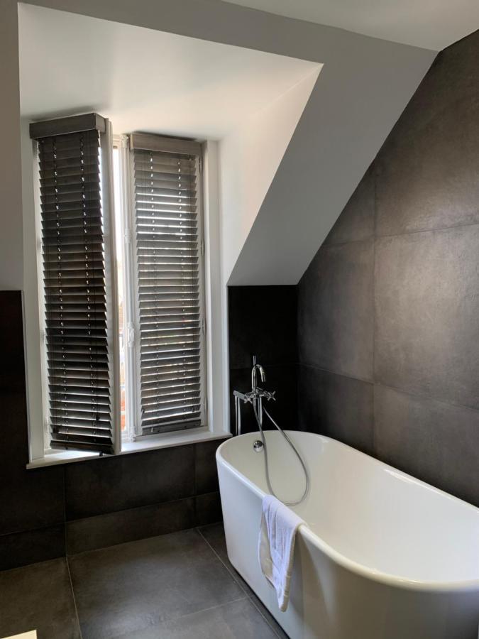 Km 41 Hotel Chaumont-sur-Tharonne Bagian luar foto